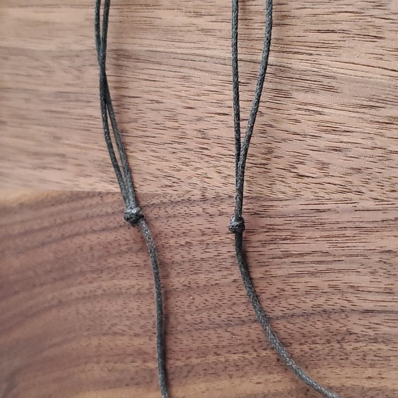 Seashell Necklace - Picture 8 of 8